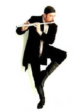 Jethro Tull's Ian Anderson 19/02/2011 - Λευκωσία Kύπρος. Jethro Tull's Ian Anderson 19/02/2011 - Λευκωσία Kύπρος.